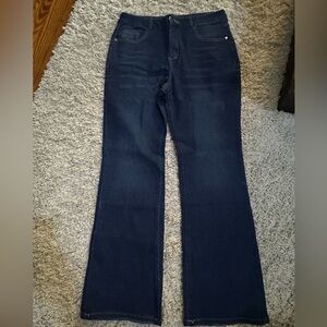 Medium online boutique jeans never worn